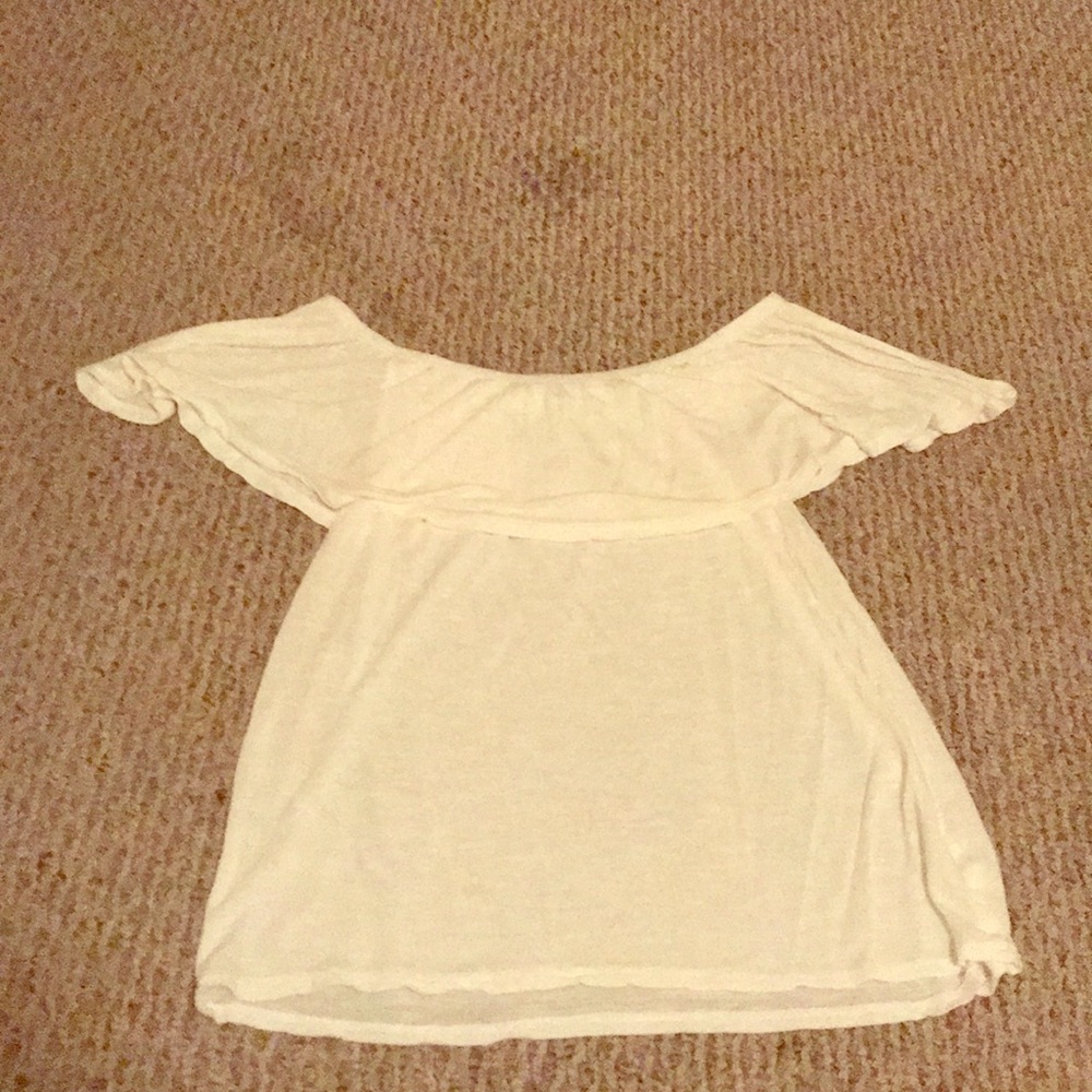 Flowy white shirt